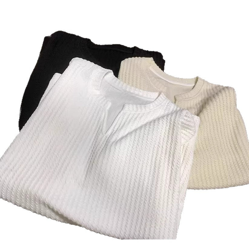 Men's Textured V-Neck Short Sleeve T-Shirt