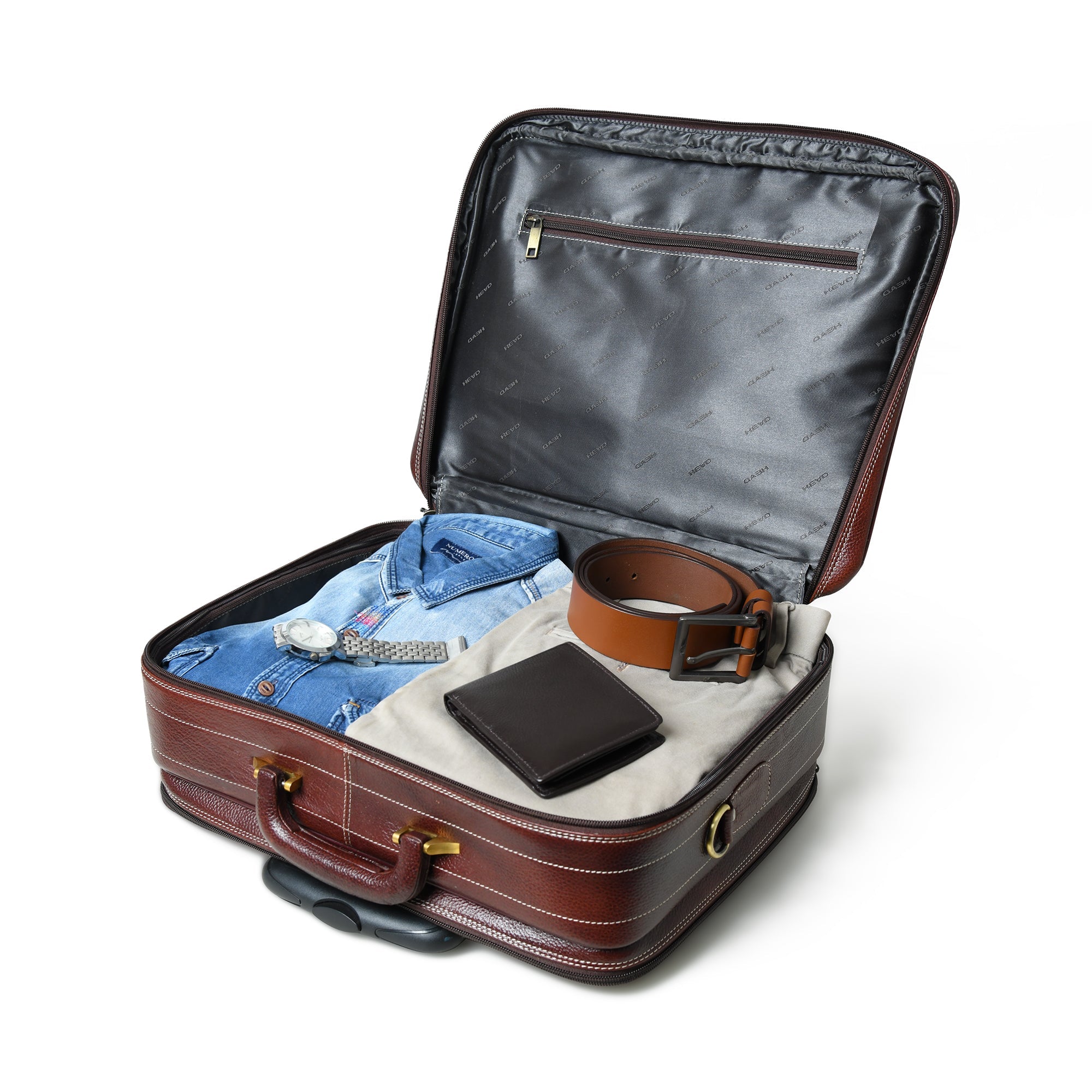 Wanderer Leather Trolly Suitcase Bag.